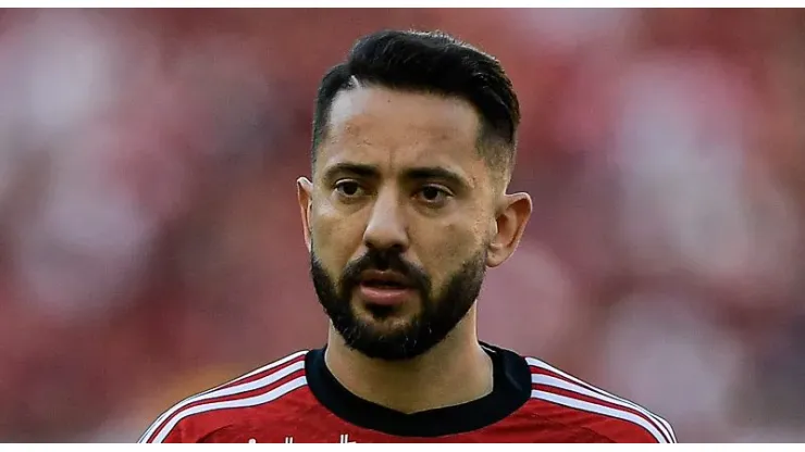 RJ - RIO DE JANEIRO - 22/07/2023 - BRASILEIRO A 2023, FLAMENGO X AMERICA - Everton Ribeiro jogador do Flamengo durante partida contra o America no estadio Maracana pelo campeonato Brasileiro A 2023. Foto: Thiago Ribeiro/AGIF
