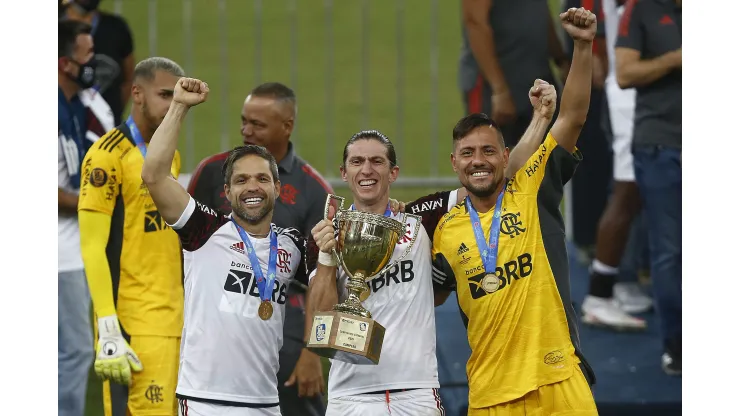 Diego Ribas e Diego Alves fazem falta ao elenco do Flamengo, garante jornalista - Foto: Wagner Meier/Getty Images
