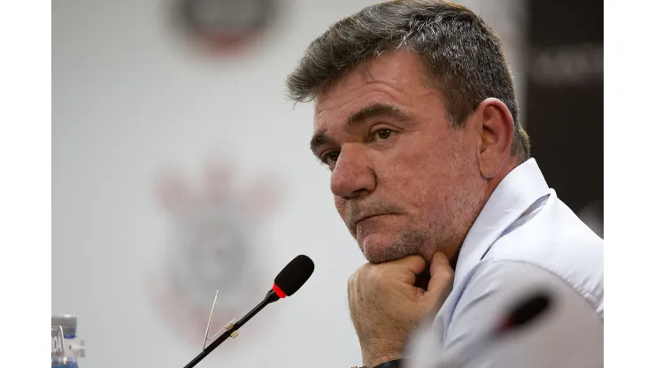 SP - Sao Paulo - 05/04/2018 - Coletiva de Imprensa do Corinthians - Presidente Andres Sanchez do Corinthians durante coletiva de imprensa antes do treino da equipe no CT Joaquim Grava Foto: Daniel Vorley/AGIF
