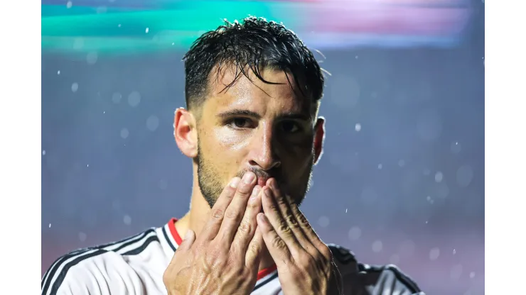 Marcello Zambrana/AGIF. Calleri celebra seus 150 jogos com a camisa do São Paulo
