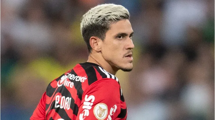 MT - CUIABA - 06/08/2023 - BRASILEIRO A 2023, CUIABA X FLAMENGO - Pedro jogador do Flamengo durante partida contra o Cuiaba no estadio Arena Pantanal pelo campeonato Brasileiro A 2023. Foto: Gil Gomes/AGIF
