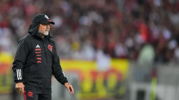 RJ - RIO DE JANEIRO - 26/08/2023 - BRASILEIRO A 2023, FLAMENGO X INTERNACIONAL - Jorge Sampaoli tecnico do Flamengo durante partida contra o Internacional no estadio Maracana pelo campeonato Brasileiro A 2023. Foto: Thiago Ribeiro/AGIF
