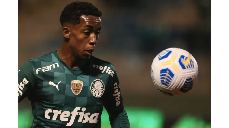 SP - Sao Paulo - 09/12/2021 - BRASILEIRO A 2021, PALMEIRAS X CEARA - Kevin jogador do Palmeiras durante partida contra o Ceara no estadio Arena Barueri pelo campeonato Brasileiro A 2021. Foto: Ettore Chiereguini/AGIF
