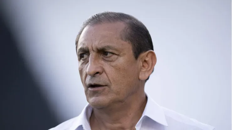 RJ - RIO DE JANEIRO - 06/08/2023 - BRASILEIRO A 2023, VASCO X GREMIO - Ramon Diaz tecnico do Vasco durante partida contra o Gremio no estadio Sao Januario pelo campeonato Brasileiro A 2023. Foto: Jorge Rodrigues/AGIF
