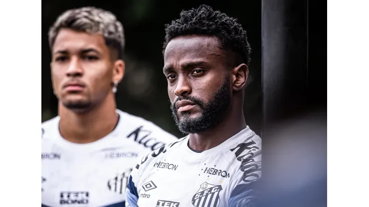 Mendoza pode perder vaga no Santos diante do América-MG para Soteldo
