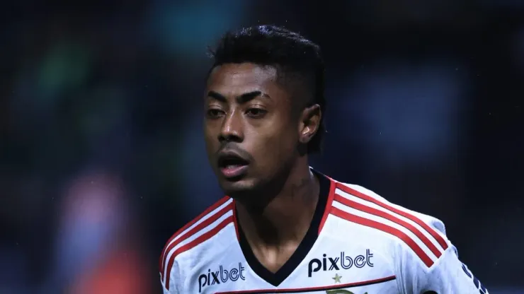 SP - SAO PAULO - 08/07/2023 - BRASILEIRO A 2023, PALMEIRAS X FLAMENGO - Bruno Henrique jogador do Flamengo durante partida contra o Palmeiras no estadio Arena Allianz Parque pelo campeonato Brasileiro A 2023. Foto: Ettore Chiereguini/AGIF
