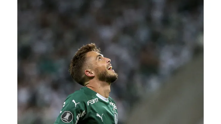 AVIÃO PARA SP! Hyoran tem futuro revelado e informação chega ao Palmeiras  - Foto: Ale Cabral/Getty Images
