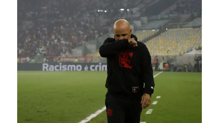 PROBLEMA! Sampaoli não terá titular para os jogos contra Athletico e São Paulo<br />
 - Foto: Wagner Meier/Getty Images
