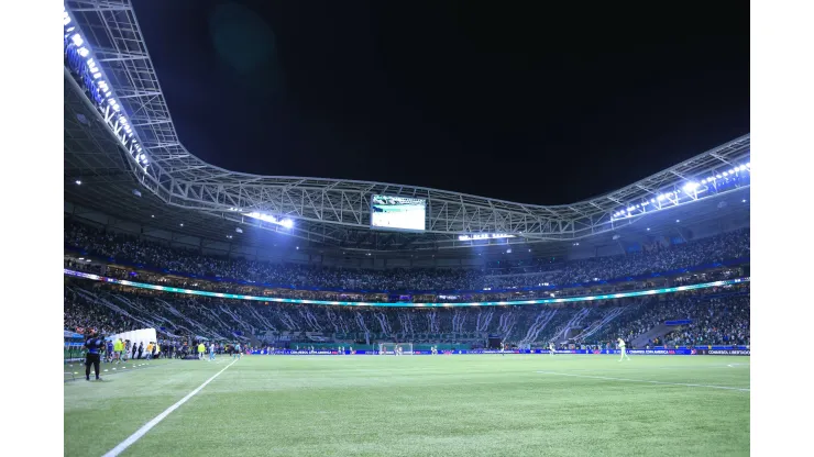 SP - SAO PAULO - 09/08/2023 - LIBERTADORES 2023, PALMEIRAS X ATLETICO-MG - Torcida do Palmeiras durante partida contra Atletico-MG no estadio Arena Allianz Parque pelo campeonato Libertadores 2023. Foto: Ettore Chiereguini/AGIF
