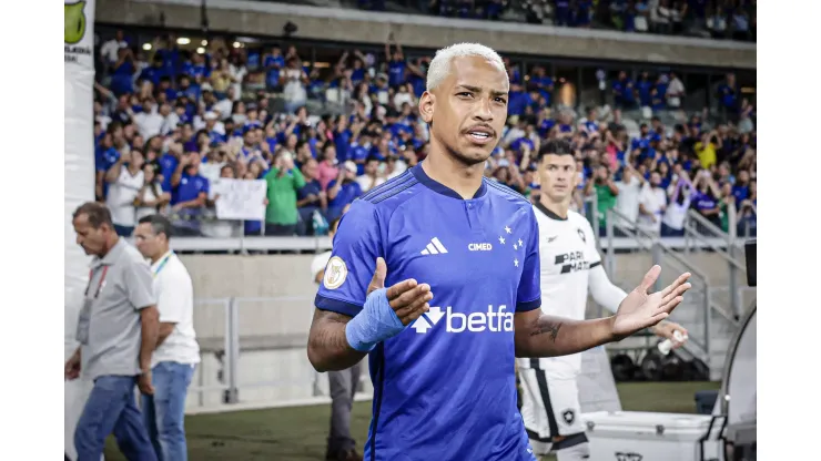 Staff Images/Cruzeiro. Situação de Matheus Pereira acende sinal de alerta no Cruzeiro
