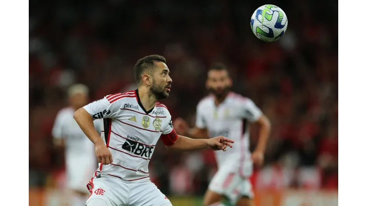 ER7? NÃO MAIS! Meia do Atlético-MG é oferecido para jogar no Grêmio - Foto: Heuler Andrey/Getty Images
