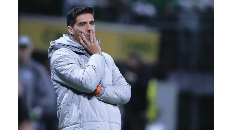 SP - SAO PAULO - 15/09/2023 - BRASILEIRO A 2023, PALMEIRAS X GOIAS - Abel Ferreira tecnico do Palmeiras durante partida contra o Goias no estadio Arena Allianz Parque pelo campeonato Brasileiro A 2023. Foto: Ettore Chiereguini/AGIF
