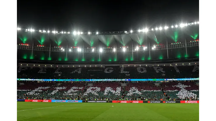 Torcida do Fluminense durante partida contra Olimpia no estadio Maracana pelo campeonato Libertadores 2023. Foto: Thiago Ribeiro/AGIF
