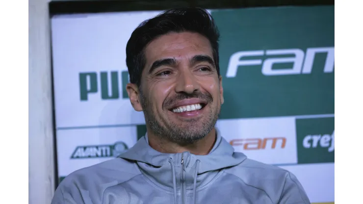 SP - SAO PAULO - 15/09/2023 - BRASILEIRO A 2023, PALMEIRAS X GOIAS - Abel Ferreira tecnico do Palmeiras durante partida contra o Goias no estadio Arena Allianz Parque pelo campeonato Brasileiro A 2023. Foto: Ettore Chiereguini/AGIF
