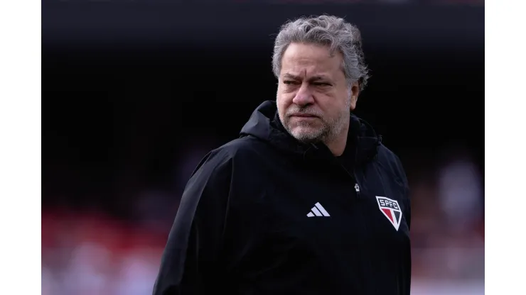 SP - SAO PAULO - 30/07/2023 - BRASILEIRO A 2023, SAO PAULO X BAHIA - Julio Casares presidente do Sao Paulo durante partida contra o Bahia no estadio Morumbi pelo campeonato Brasileiro A 2023. Foto: Ettore Chiereguini/AGIF
