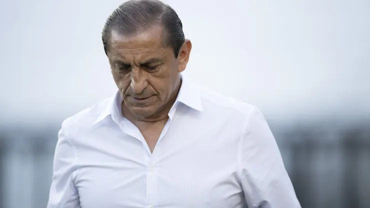 RJ - RIO DE JANEIRO - 06/08/2023 - BRASILEIRO A 2023, VASCO X GREMIO - Ramon Diaz tecnico do Vasco durante partida contra o Gremio no estadio Sao Januario pelo campeonato Brasileiro A 2023. Foto: Jorge Rodrigues/AGIF
