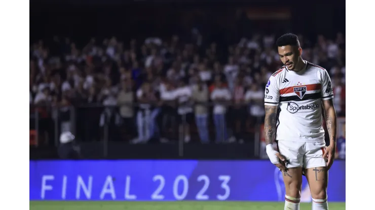 SITUAÇÃO TRISTE! Luciano vive momento PÉSSIMO no São Paulo<br />
 - Foto: Marcello Zambrana/AGIF
