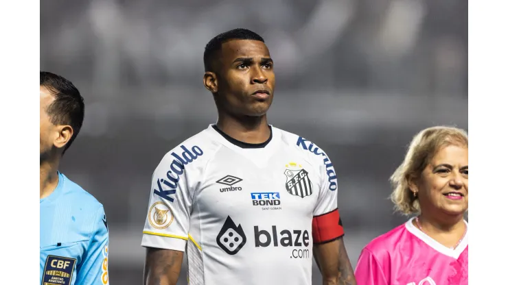 Jean Lucas surpreendeu todo mundo com atitude no Santos<br />
 - Foto: Abner Dourado/AGIF
