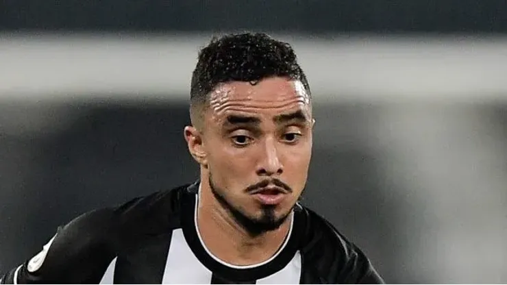 RJ - RIO DE JANEIRO - 10/06/2023 - BRASILEIRO A 2023, BOTAFOGO X FORTALEZA -Rafael jogador do Botafogo durante partida contra o Fortaleza no estadio Engenhao pelo campeonato BRASILEIRO A 2023. Foto: Thiago Ribeiro/AGIF
