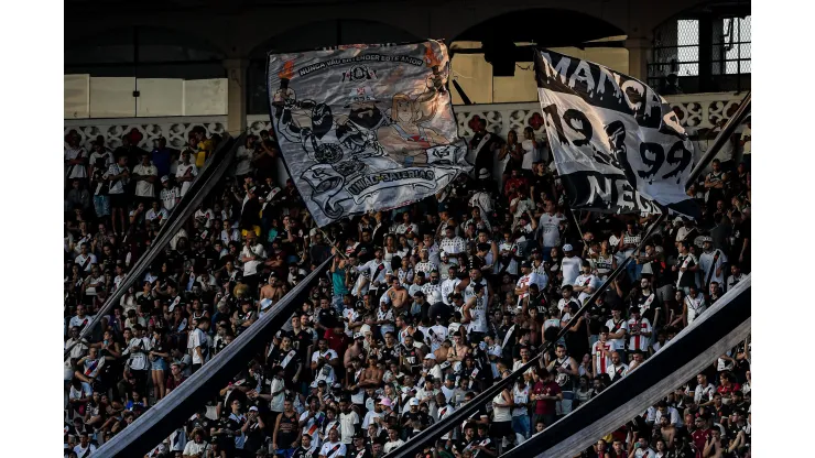 RJ - RIO DE JANEIRO - 14/05/2023 - BRASILEIRO A 2023, VASCO X SANTOS - Torcida do Vasco durante partida contra Santos no estadio Sao Januario pelo campeonato BRASILEIRO A 2023. Foto: Thiago Ribeiro/AGIF
