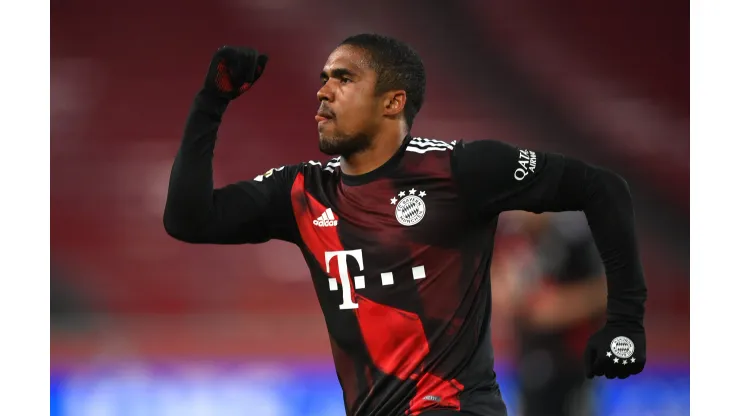 São Paulo define de uma vez por todas situação de Douglas Costa  - Matthias Hangst/Getty Images
