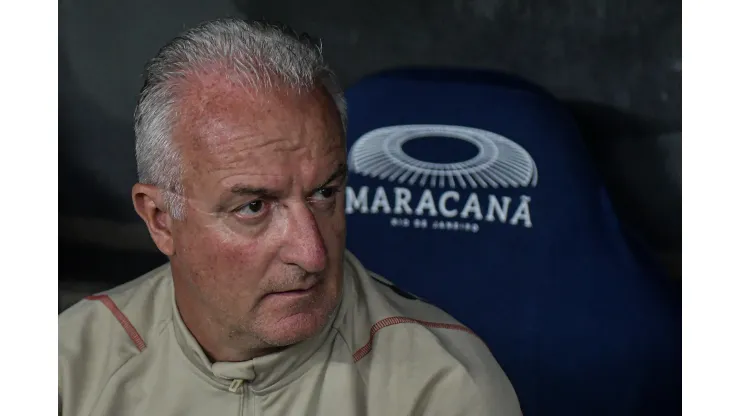 Dorival Junior técnico do São Paulo durante partida contra o Flamengo no Maracanã pelo campeonato Brasileiro A 2023. Foto: Thiago Ribeiro/AGIF
