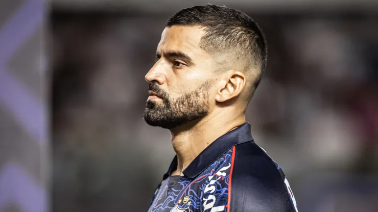 Tomás Rincón, jogador do Santos, antes de duelo contra o Cuiabá. Foto: Raul Baretta/Santos FC
