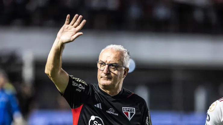 Dorival Júnior, técnico do São Paulo, durante partida do Tricolor. Foto: Abner Dourado/AGIF
