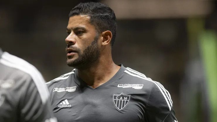 Hulk jogador do Atletico-MG durante aquecimento antes da partida contra o Fortaleza no estadio Arena MRV pelo campeonato Brasileiro A 2023. Foto: Alessandra Torres/AGIF
