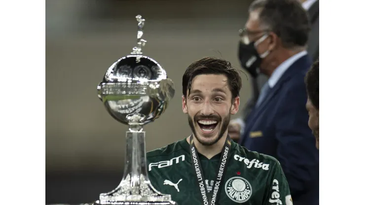 Mathias Viña, campeão da Libertadores pelo Palmeiras - Foto: Jorge Rodrigues/AGIF
