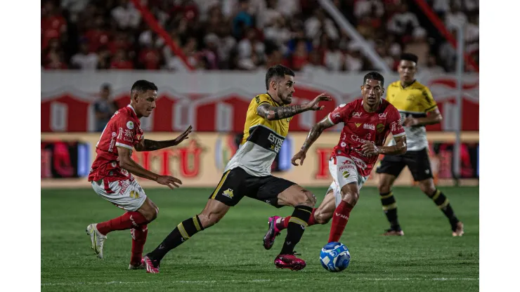 Foto: Isabela Azine/AGIF - Vizeu foi destaque no acesso do Criciúma
