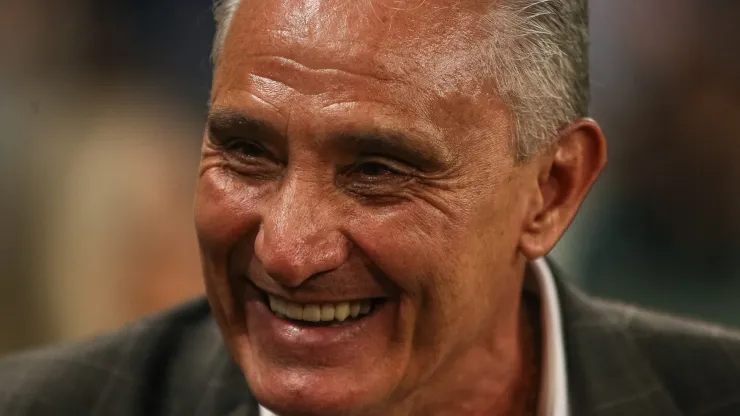 Tite técnico do Flamengo durante partida pelo Campeonato Brasileiro
