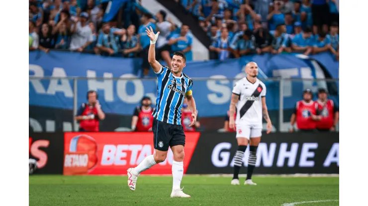 Grêmio e Vasco jogaram na Arena do Grêmio, no último domingo (3), em Porto Alegre. A partida foi válida pela 37ª rodada do Brasileirão (Foto: Maxi Franzoi/AGIF)
