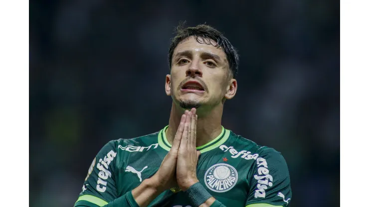 Piquerez, em jogo pelo Palmeiras. Foto: Miguel Schincariol/Getty Images)
