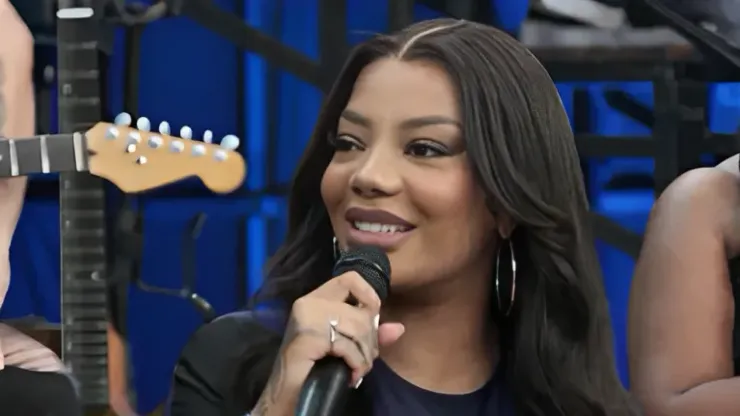 Ludmilla participou do 'Altas Horas' do último sábado (9). Reprodução/Globo
