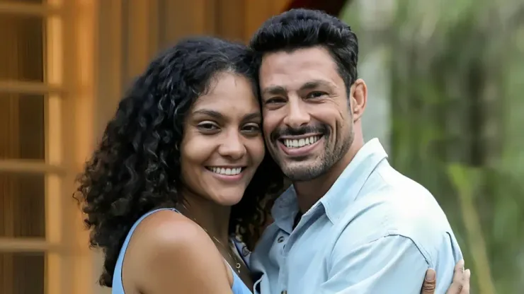 Aline (Bárbara Reis) e Caio (Cauã Reymond) - Foto: Reprodução/Globo
