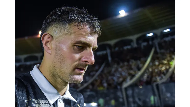 Vegetti jogador do Vasco durante partida contra o Corinthians no São Januário pelo campeonato Brasileiro A 2023. Foto: Thiago Ribeiro/AGIF
