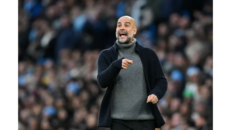 Pep Guradiola comandando o Manchester City. Foto: Shaun Botterill/Getty Images
