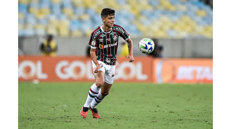 Giovanni Manson jogador do Fluminense durante partida contra o Coritiba no estadio Maracana pelo campeonato Brasileiro A 2023. Foto: Thiago Ribeiro/AGIF
