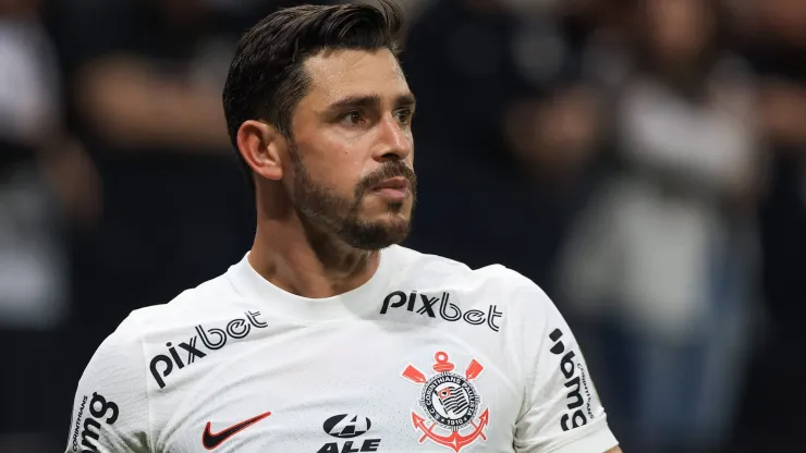 Giuliano revela os motivos para ter saído do Corinthians. Foto: Marcello Zambrana/AGIF
