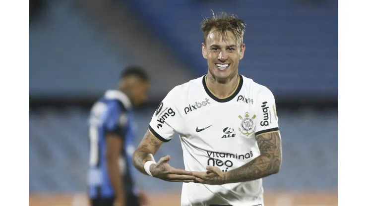 Foto: Ernesto Ryan/Getty Images  - Róger Guedes surge como negócio no Grêmio 
