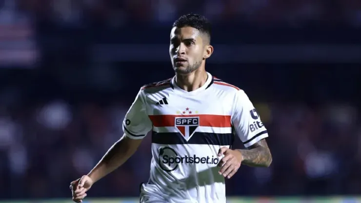 Foto: Marcello Zambrana/AGIF - Rodrigo Nestor em partida pelo São Paulo
