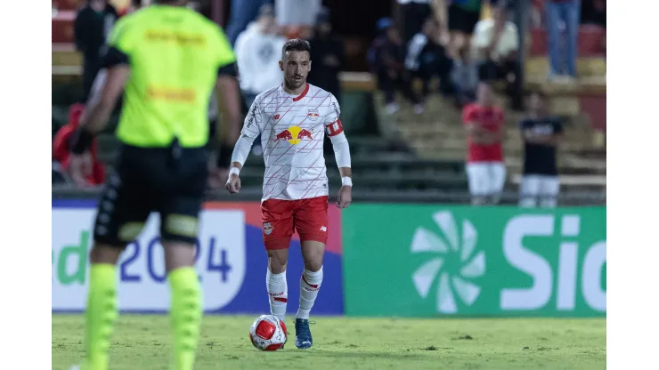 Foto: Diogo Reis/AGIF - Léo Ortiz é alvo do Flamengo 
