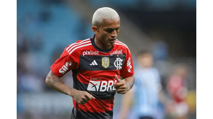 RS - PORTO ALEGRE - 26/07/2023 - COPA DO BRASIL 2023, GREMIO X FLAMENGO - Wesley jogador do Flamengo durante partida contra o Gremio no estadio Arena do Gremio pelo campeonato Copa do Brasil 2023. Foto: Pedro H. Tesch/AGIF
