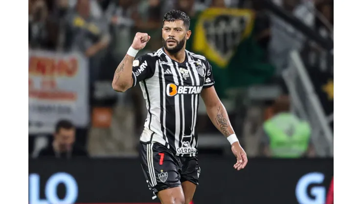 Foto: Gilson Lobo/AGIF - Hulk definiu seu futuro nesta quinta-feira
