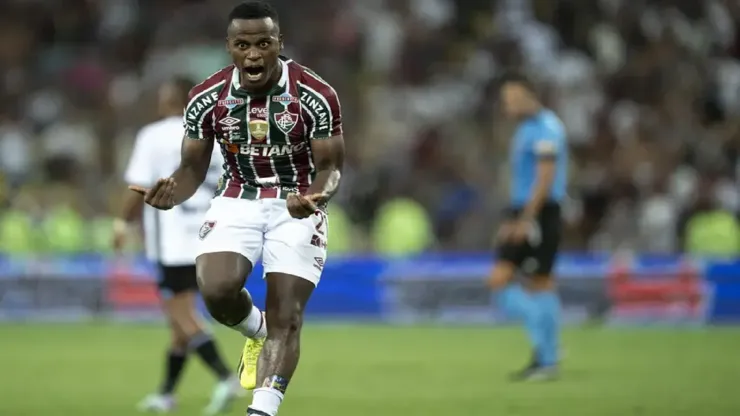 Foto: Jorge Rodrigues/AGIF - Jhon Arias fez os dois gols do título do Fluminense na Recopa Sul-Americana 2024
