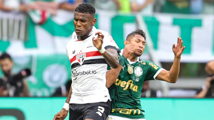 São Paulo e Palmeiras se enfrentando pela Supercopa Rei em 2024. Foto: Gilson Lobo/AGIF
