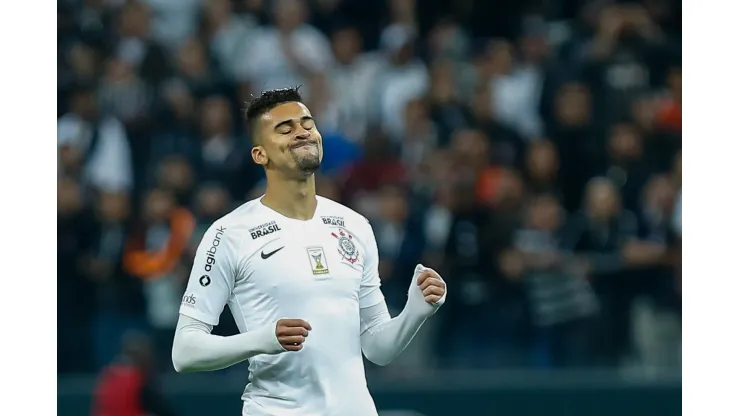 Leo Santos. ex- jogador do Corinthians lamenta chance perdida durante partida contra o Atletico-PR no estadio Arena Corinthians pelo campeonato Brasileiro A 2018. Foto: Marcello Zambrana/AGIF
