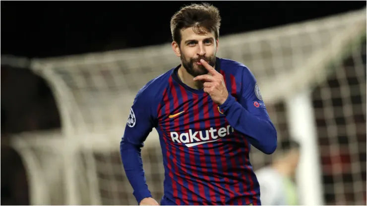 Gerard Piqué em jogo pelo Barcelona - Foto: Maja Hitij/Getty Images.
