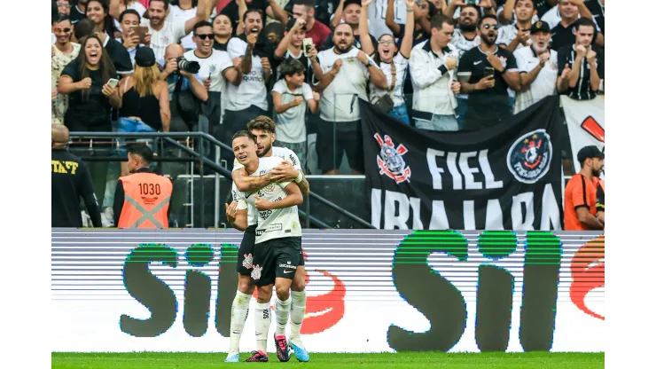 Foto: Marcello Zambrana/AGIF - Cruzeiro negocia contratação de jogador do ataque do Corinthians
